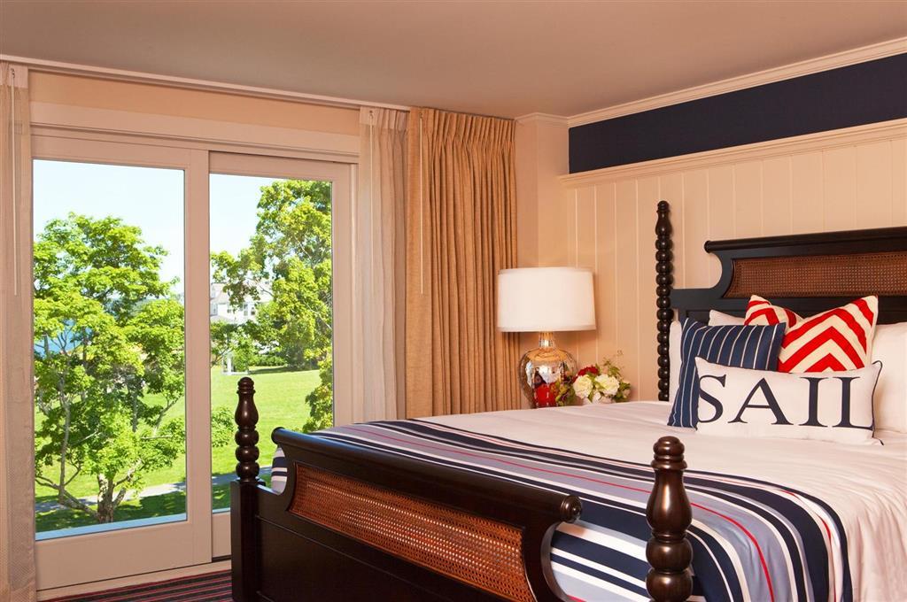 West Street Hotel Bar Harbor Room photo